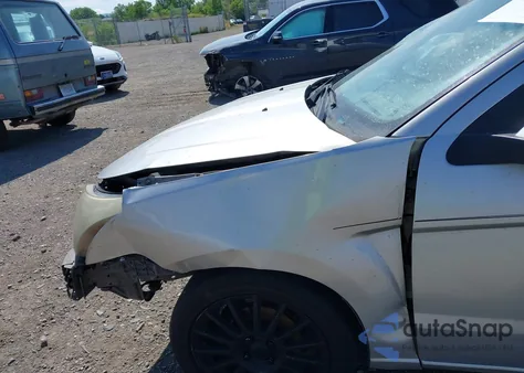 2010 Ford Focus Ses из США, поврежденный, VIN 1FAHP3GN2AW196612